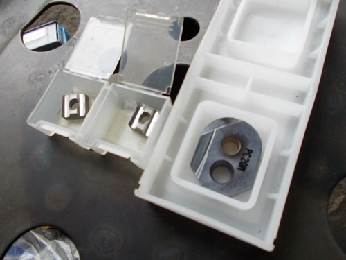 ขายเหมา เม็ดมีดกลึง 1500