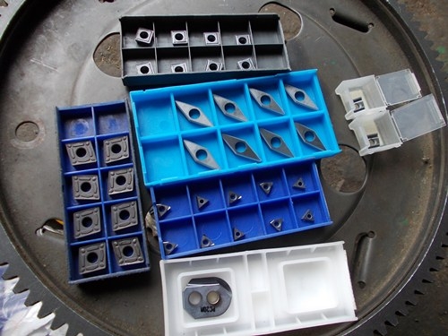 ขายเหมา เม็ดมีดกลึง 1500