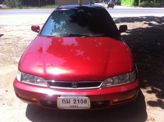 Honda accord ตัวTOP limited เกียร์MT เครื่องพึ่งเปลี่ยนใหม่+NGV+เบาะปรับไฟฟ้า