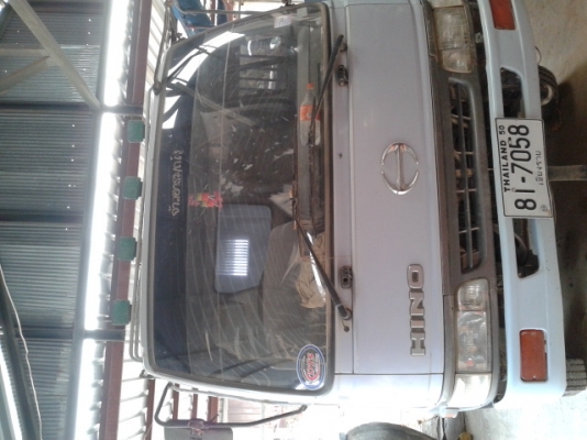 ขาย HINO FC3J  สวย พร้อมใช้งาน  รถในห้าง