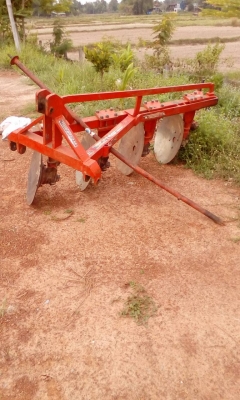 ขายผาน บุกเบิก + เทเลอรลาก  2 ชิ้น ราคา  38000  บาท วันทูคอล 098 668-3479 dtac 094 283-9369 สิทธิ์ คับ