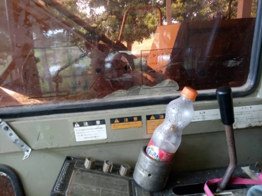 ขาย 275,000  KOMATSU PC 120-3 เครื่อง ISUZU 6 BB ปั้มแรง เอวแน่น โซ่หนาช่วงล่างสวย รถพร้อมใช้ รถอยู่ อุบลราชธานี 090-772-3710 090-772-3708