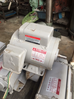 ขายครับ มอเตอร์ไฟบ้านและไฟโรงงานสวยๆเดิมพร้อมใช้ มีหลายขนาด ขายครับ มอเตอร์ไฟบ้านและไฟโรงงานสวยๆเดิมพร้อมใช้ มีหลายขนาด