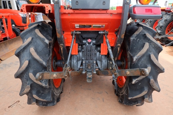 รถไถมือสอง L3608SPสวยๆใหม่ๆ ดาวน์ 35,000 บาทเท่านั้น โทรเลย 089-0111624