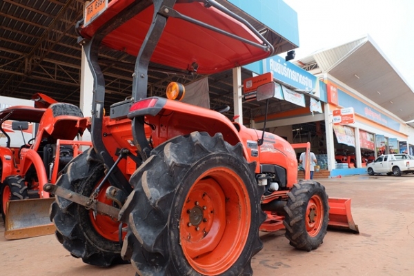 รถไถมือสอง L3608SPสวยๆใหม่ๆ ดาวน์ 35,000 บาทเท่านั้น โทรเลย 089-0111624