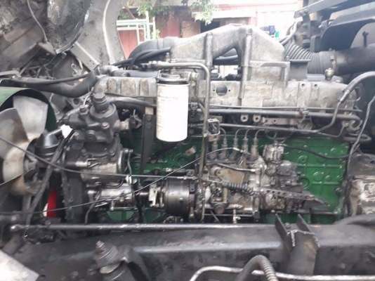 ขายหัวลาก 290 แรง  (ยังไม่ลง  มีใบคุมให้ ) รถทำสีใหม่ เจ้าของขายเอง  ราคา 400,000 บาท