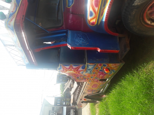 รถเกี่ยวข้าวพร้อมรถเทเลอร์ รถเกี่ยวข้าวพร้อมรถเทเลอร์