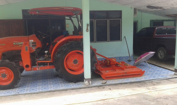 รถไถ KUBOTA L4708 , 2 เพลา. , ( รถทำงาน 186 ชม. ) สนใจติดต่อ 081 - 6079515