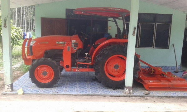รถไถ KUBOTA L4708 , 2 เพลา. , ( รถทำงาน 186 ชม. ) สนใจติดต่อ 081 - 6079515