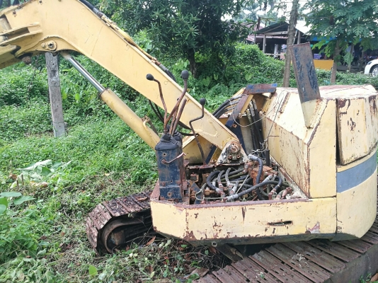 รถแบคโฮ Komatsu Model pc50UU-1 Serial No.2650 รถแบคโฮ Komatsu Model pc50UU-1 Serial No.2650
