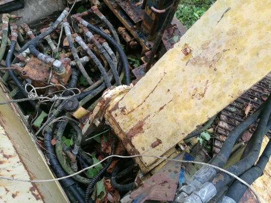 รถแบคโฮ Komatsu Model pc50UU-1 Serial No.2650
