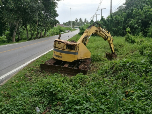 รถแบคโฮ Komatsu Model pc50UU-1 Serial No.2650 รถแบคโฮ Komatsu Model pc50UU-1 Serial No.2650