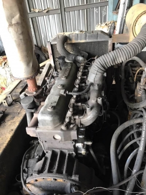 ขาย 295,000 ขาท KOMATSU PC100-3 คอนโทรลสั้น (คีบ + บุ้งกี ) เครื่อง 6BB1-145 แรง โช่หนา เอวแน่น ใบสวย เอกสารชื้อขาย   รถอยู่ กทม. โทร&amp;ไอดีไลน์ 0610710295