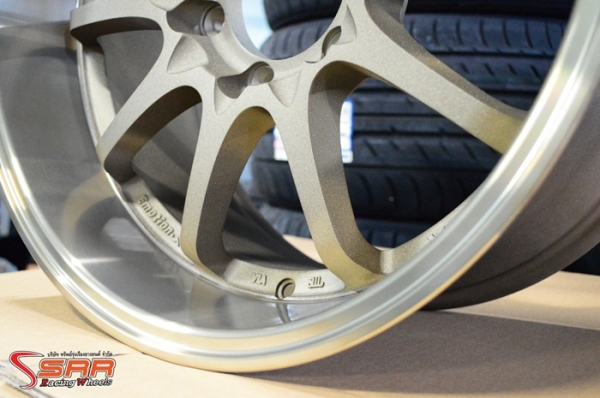 CE28 ขอบ18 ออฟลึก สำหรับใส่รถกระบะหรือ SUV วงละ 4,500 บาท CE28 ขอบ18 ออฟลึก สำหรับใส่รถกระบะหรือ SUV วงละ 4,500 บาท