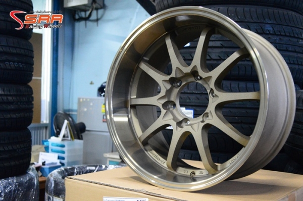 CE28 ขอบ18 ออฟลึก สำหรับใส่รถกระบะหรือ SUV วงละ 4,500 บาท