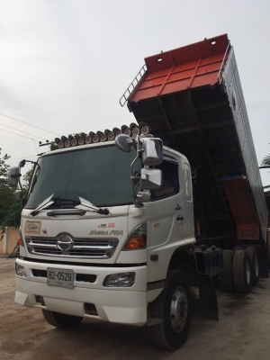 Hino mega เครื่อง 320 แรง ปี 48 รถสวยจัด ยางเรเดียนเต็ม มีระบบลากพ่วง เครื่อง/เกียร์/ช่วงล่างสวยเดิม ทะเบียนพร้อม Hino mega เครื่อง 320 แรง ปี 48 รถสวยจัด ยางเรเดียนเต็ม มีระบบลากพ่วง เครื่อง/เกียร์/ช่วงล่างสวยเดิม ทะเบียนพร้อม