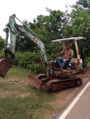 ขายแมคโคเก่าญี่ปุ่น โคมัสสุ pc 10-5 เครื่องแห้งและปั๊มแห้งไม่มีน้ำมันเยิ้ม ไม่เคยใช้งานในไทย มีใบอินวอย