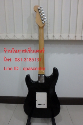 กีต้าร์ไฟฟ้า Photogenic สีดำ 3 แท็ค ทรง Stratocaster สภาพดี