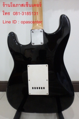 กีต้าร์ไฟฟ้า Photogenic สีดำ 3 แท็ค ทรง Stratocaster สภาพดี