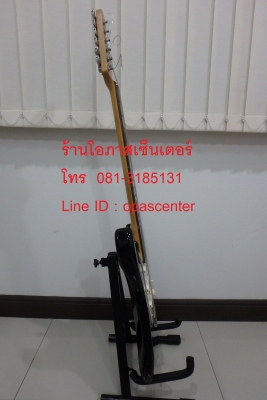 กีต้าร์ไฟฟ้า Photogenic สีดำ 3 แท็ค ทรง Stratocaster สภาพดี