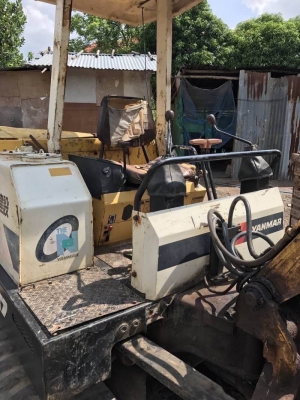 ขาย 145,000 บาท YANMAR. B27. แท๊กยาง. เครื่องดี. ปั้มแรง เอวแน่น. ต้องเปลี่ยนฟอกเก๊ต. เอกสารสัญญาซื้อขาย  รถอยู่. นครปฐม โทร&amp;ไอดีไลน์ 0610710295