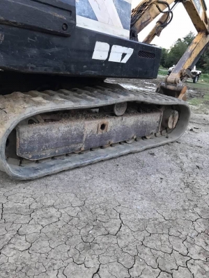 ขาย 145,000 บาท YANMAR. B27. แท๊กยาง. เครื่องดี. ปั้มแรง เอวแน่น. ต้องเปลี่ยนฟอกเก๊ต. เอกสารสัญญาซื้อขาย  รถอยู่. นครปฐม โทร&amp;ไอดีไลน์ 0610710295