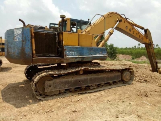 ขาย 325,000 บาท KOMATSU PC. 200-3 เครื่องดี ปั้มแรง โช่หนา คอนโทสั้น เอกสารอินวอยท์   รถอยู่ จ.ฉะเชิงเทรา โทร&amp;ไอดีไลน์ 0610710295