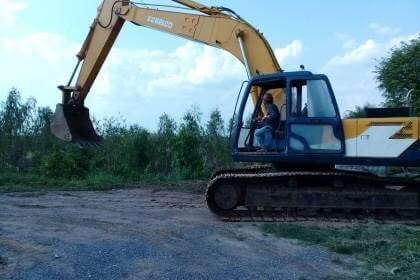 ขาย 585,000 แบคโฮ KOBELCO SK200 Mark 3 ไฟฟ้าตัดแล้ว เครื่องดี ปั้มดี ช่วงล่างแน่น เอกสารเล่มทะเบียนครบ   รถอยู่ จ.อุดรธานี โทร&amp;ไอดัไลน์ 061071295