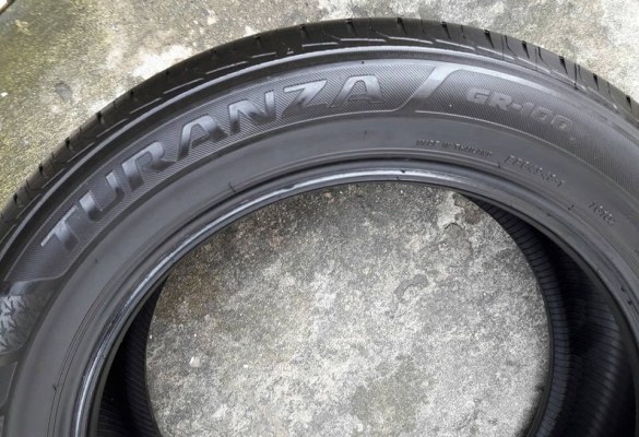 ยางBRIDGESTONE รุ่น TURANZA GR100 .205 55R16 สัปดาห์ที่19ปี2016 ลงพื้นจริงปลายปี2016 สภาพสวยมากๆ ดอกเยอะมากๆคุ้มสุดๆใช้อีกยาวๆไม่แพง ยางBRIDGESTONE รุ่น TURANZA GR100 .205 55R16 สัปดาห์ที่19ปี2016 ลงพื้นจริงปลายปี2016 สภาพสวยมากๆ ดอกเยอะมากๆคุ้มสุดๆใช้อีกยาวๆไม่แพง
