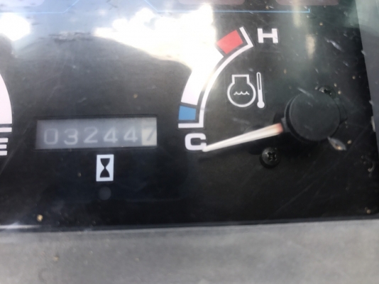 ***ขาย KOBELCO SK60-3 สภาพสวยราคาถูก จากญี่ปุ่นแท้100\% ทำงานเพียง 3,xxx ชม. โทร 081-1463244(เจ๊สุ)***