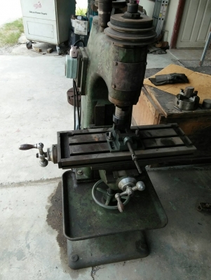 ขายมิลลิ่งตั้งโต๊ะไฟ220ราคาเบาๆครับผม