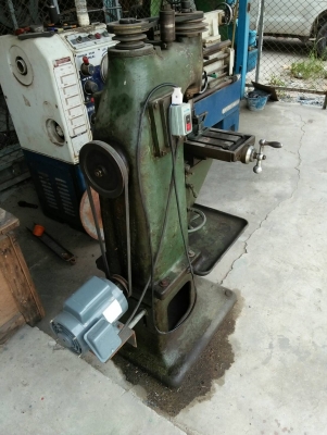 ขายมิลลิ่งตั้งโต๊ะไฟ220ราคาเบาๆครับผม