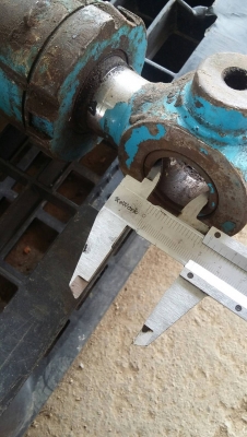 ขายกระบอกไฮดรอลิด หลายรุ่น ราคาเริ่มต้นที่4,000บาทติดต่อ 089-2619445