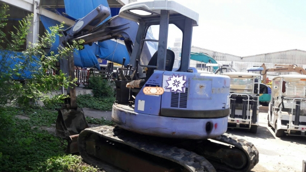 ขายรถขุด IHI45 เก่านอก จาก  JAPAN  //ใช้งานได้จริง ***ยังไม่เคยใช้งาน ***ขายตามสภาพ ราคา200,000 บาท