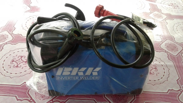 ขายตู้เชื่อม ของใหม่ ไม่ได้ใช้คัฟ Inverter BKK MMA-300 แอมป์