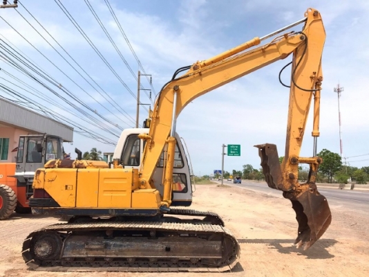 ขายรถแบคโฮ KOBELCO SK120 MARK 3 อาร์มยาวพิเศษ ลายหัวกระแทก รถนอกนำเข้าจากญี่ปุ่น มีVDOการทำงานครับ