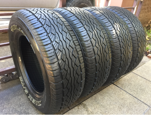 ยาง All FALKEN 265 65 17 ปี15 ดอกเต็ม เนื้อนิ่มๆ ไม่มีปะใช้ยาว ราคาไม่แพง
