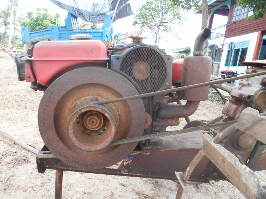 ขายเครื่องET110 พร้อมตัวคูโบต้า 131 เครื่องแน่นตัวดีพร้อมใช้งานของดีน้าซื่อใช้ครับ 081.0074646 อ่างทอง