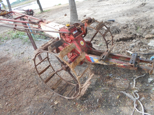 ขายตัวรุ้งเพชรเกรีย ใช้งานใด้ปกติทุกเกรียครับ 0810074646 อ่างทอง