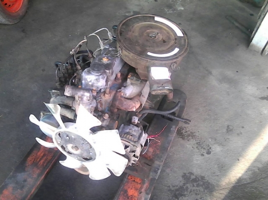 เครื่องNISSAN SD23 ดีเซล2300CC.พร้อมใช้