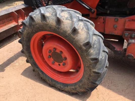 KUBOTA M7040 ราคา 335,000 บาท ปี 51 เครื่องดี เกียรดี 4,500 ชั่วโมง (ใบมีด หาง 7 ) เอกสารเล่มทะเบียน  รถอยู่ จ.ศรีสะเกษ โทร&ไอดีไลน์ 0610710295 KUBOTA M7040 ราคา 335,000 บาท ปี 51 เครื่องดี เกียรดี 4,500 ชั่วโมง (ใบมีด หาง 7 ) เอกสารเล่มทะเบียน  รถอยู่ จ.ศรีสะเกษ โทร&ไอดีไลน์ 0610710295