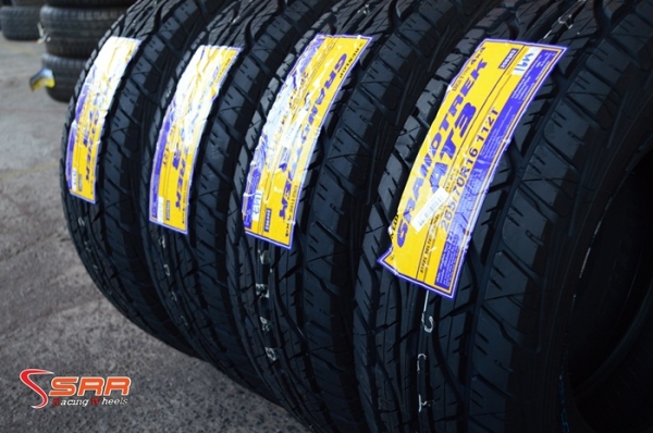 DUNLOP GRANDTREK AT3 265/70R16 ปี17 เส้นละ 3,900 บาท DUNLOP GRANDTREK AT3 265/70R16 ปี17 เส้นละ 3,900 บาท