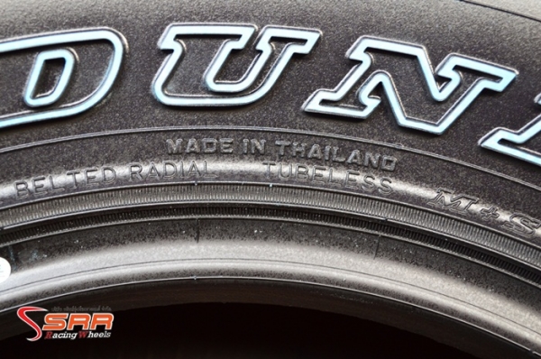 DUNLOP GRANDTREK AT3 265/70R16 ปี17 เส้นละ 3,900 บาท