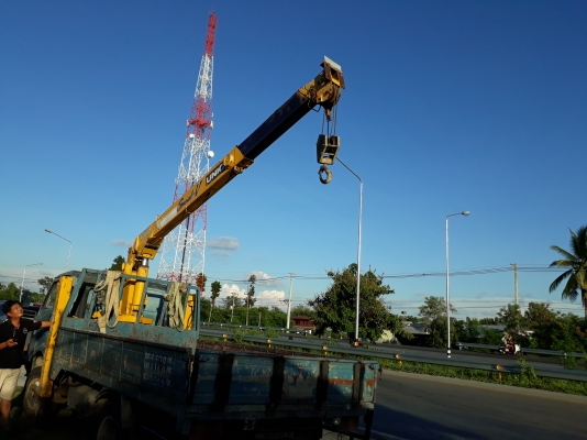 ขายด่วน รถ6ล้อ HINO FB112 พร้อมเครน 3ตัน เครื่องดี คัชชัสวย ยางพร้อมใช้งาน เอกสารเล่มทะเบียน
