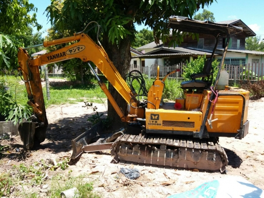 รถขุดเล็ก yanmar yb1200 พร้อมเทเลอร์ (พร้อมลุยงาน)