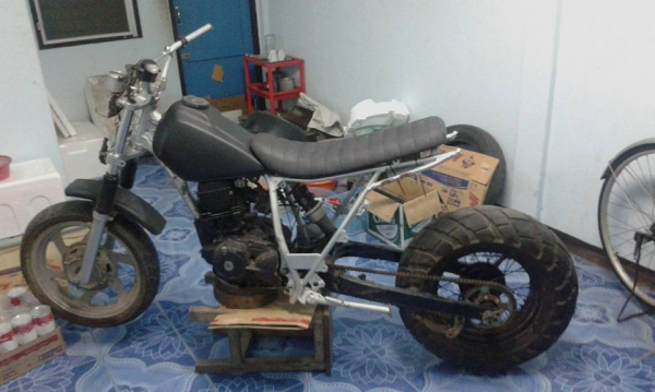ขาย Yamaha TW200 รถยังทำไม่เสร็จครับ ขายตามสภาพ