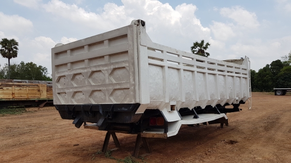 ขายค่ะ กระบะดั้มท้องเรือ ยาว 5.50 เมตร กว้าง 2.50 เมตร สูง 1.20 เมตร ตามสภาพ สนใจติดต่อเรา ดำสุโขทัย โทร 081-7855503,089-7087998 หรือเยี่ยมชมเว็บไซต์ได้ที่ www.dum-sukhothai.com เรายินดีต้อนรับและให้บริการค่ะ