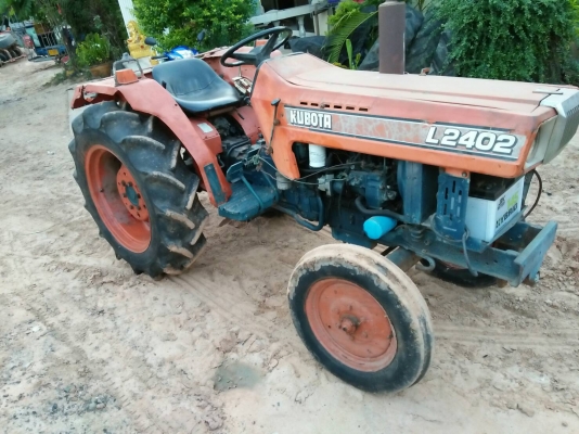 ขายคัพรถไถนาคูโบต้า2402เพลาเดียวพร้อมใช้านเครื่องเกียรดีคคัพคัพเอาไปใช้งานได้เลยคัพ