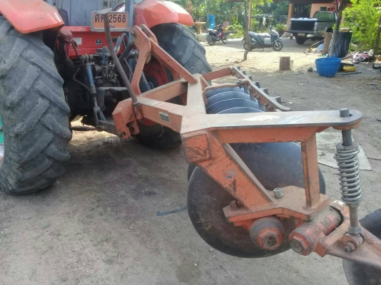 รถไถ M 70   ปี 52  อุปกร ผานหน้า + ผานหลัง + โลตารี + เทเลอร์    ฝากขาย   430000   บาท   วันทูคอล 098 668-3479 dtac 094 283-9369 สิทธิ์ คับ