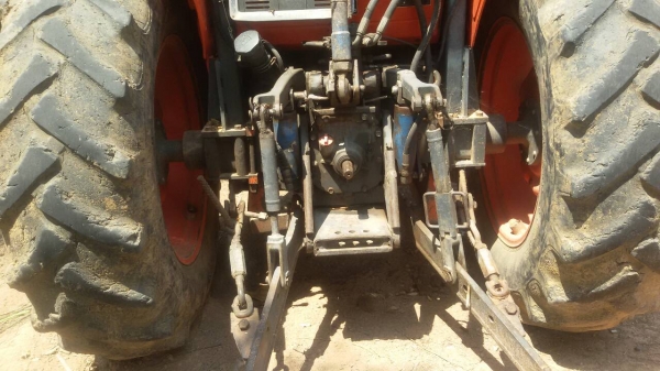 340000 บาท. คูโบต้า. 7040. เอกสารพร้อมโอน 340000 บาท. คูโบต้า. 7040. เอกสารพร้อมโอน